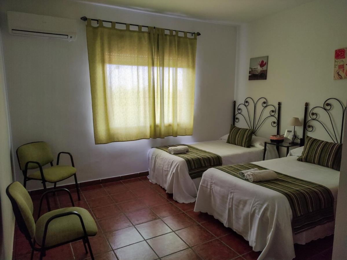 Casa Rural La Aduana Villanueva del Fresno Bagian luar foto