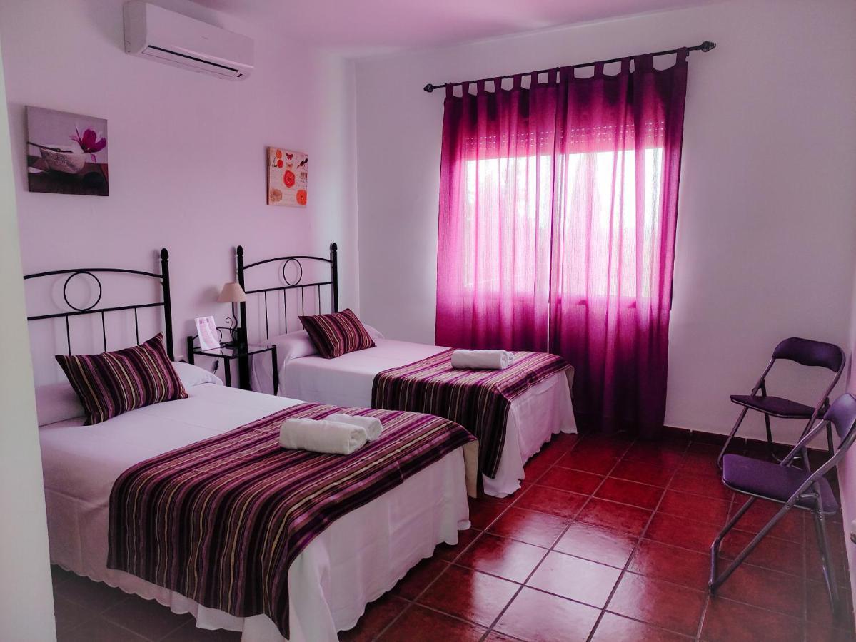 Casa Rural La Aduana Villanueva del Fresno Bagian luar foto