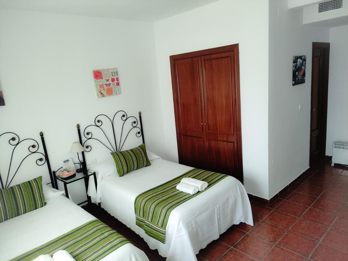 Casa Rural La Aduana Villanueva del Fresno Bagian luar foto